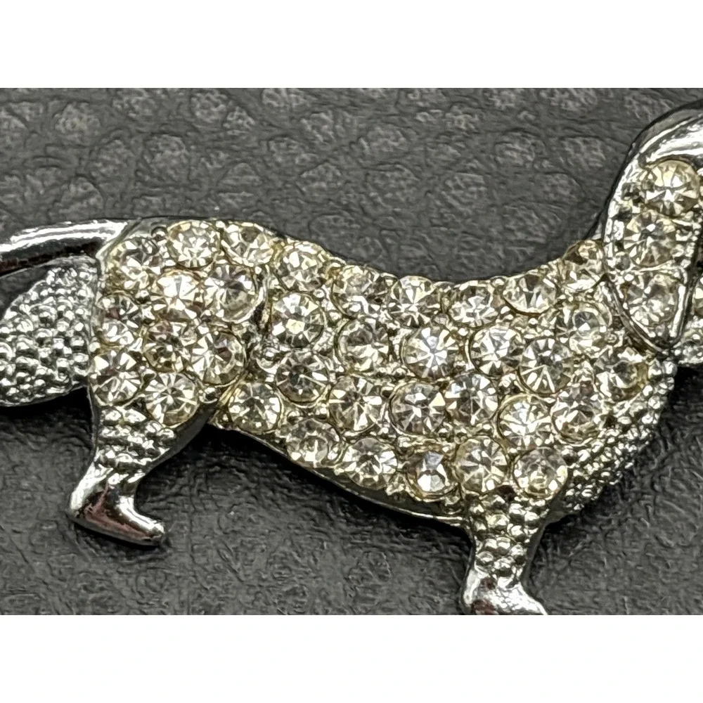 Vintage Dachshund Dog Brooch Pin Crystal Rhinestone Silver Tone Red Eye